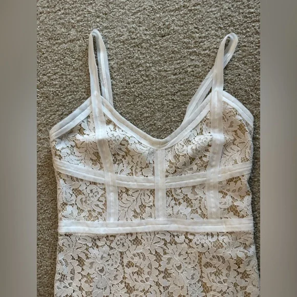 NWT Heartloom Midi Dress - Picture 5 of 6